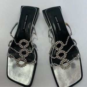 Sesto Meucci size 9 rhinestone sandals in stunning silver with unique heel